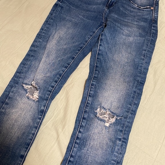 ZARA SKINNY JEANS // SIZE 2 - Picture 2 of 5
